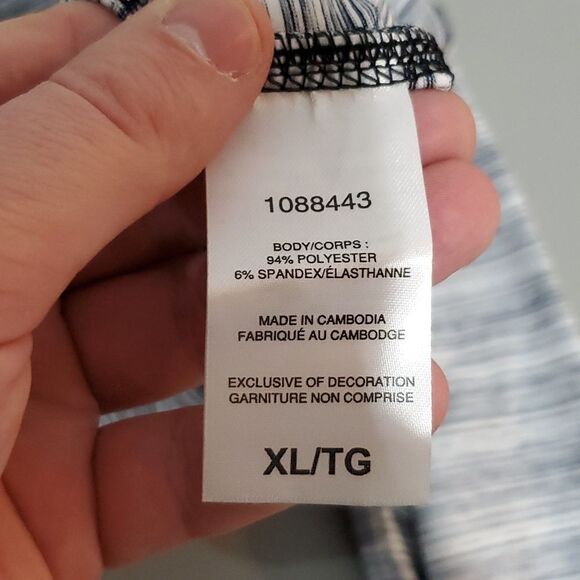 Champion silver and grey XL athletic hoodie - Picture 7 of 7